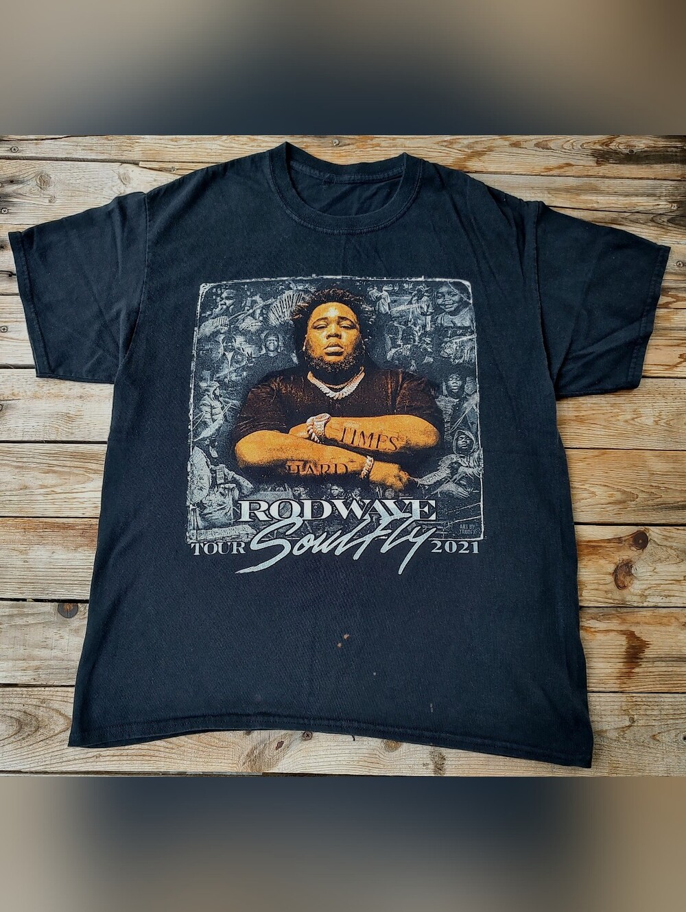2000's Rod Wave SoulFly Tour t-shirt  men's Size LARGE